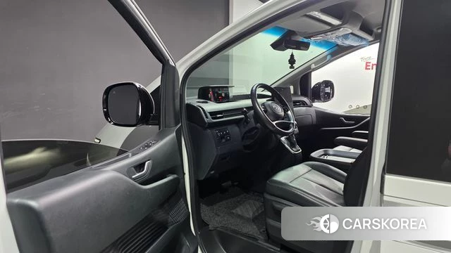 Hyundai Staria id 4757503 из Кореи 20