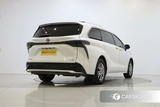 Toyota Saina id 4273896 из Китая 20