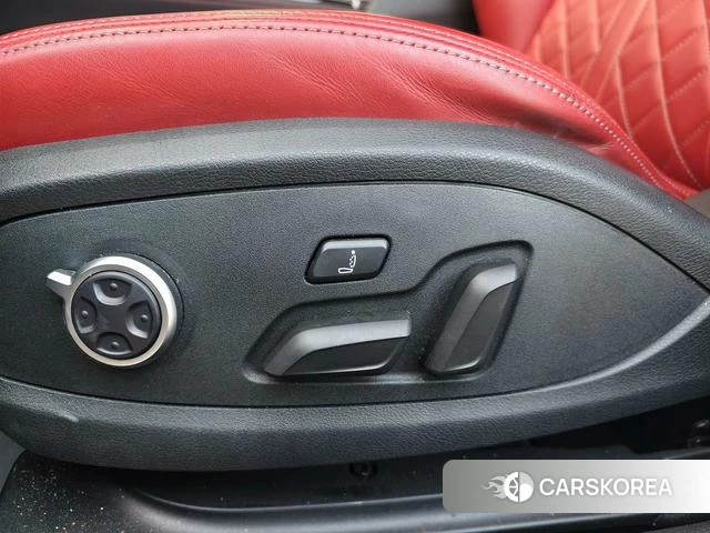 Audi S4 id 4374626 из Китая 22