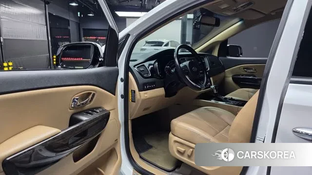 Kia The New Carnival id 3676929 из Кореи 20