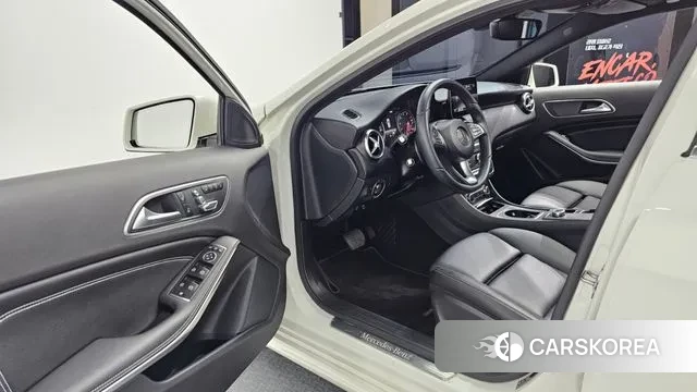 Mercedes-Benz A-Class W176 id 3369038 из Кореи 20