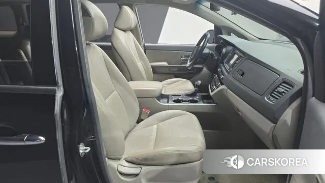 Kia The New Carnival id 3439982 из Кореи 20