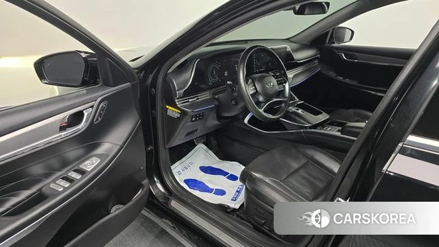 Hyundai The New Grandeur IG Hybrid id 4294477 из Кореи 32
