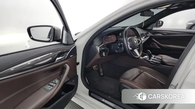 BMW 5 Series (G30) id 3008313 из Кореи 20