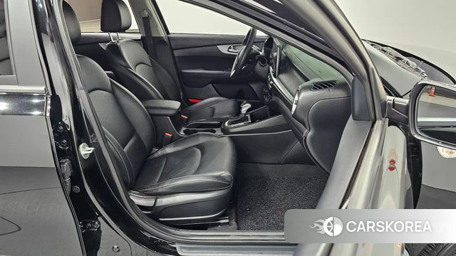 Kia The New K3 2nd generation id 4316159 из Кореи 30