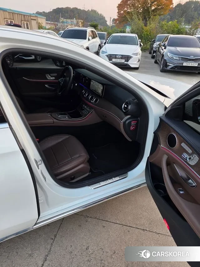 Mercedes-Benz E-Class W213 id 3338870 из Кореи 11