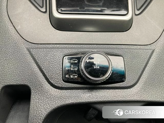 Ssangyong Rexton Sports id 3873347 из Кореи 12