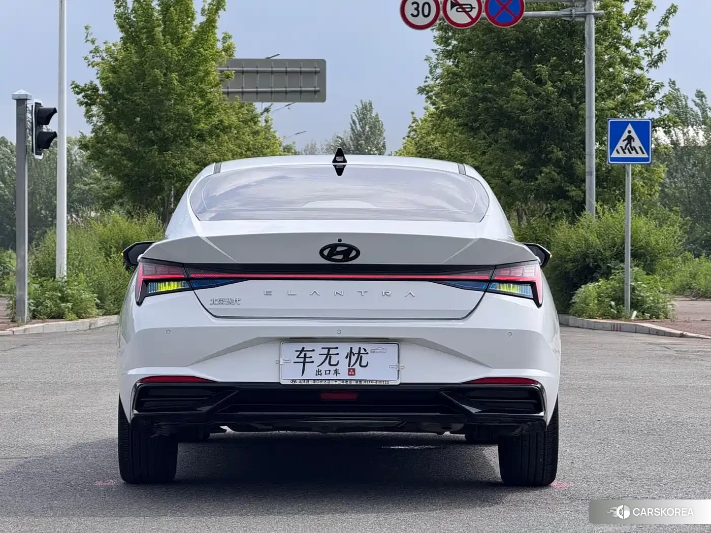 Hyundai Elantra id 4570520 из Китая 20