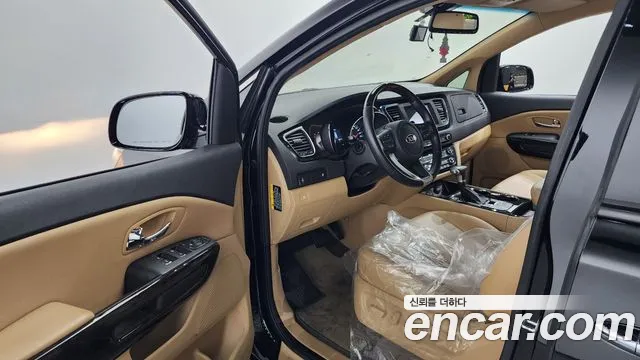 Kia The New Carnival id 2849980 из Кореи 20