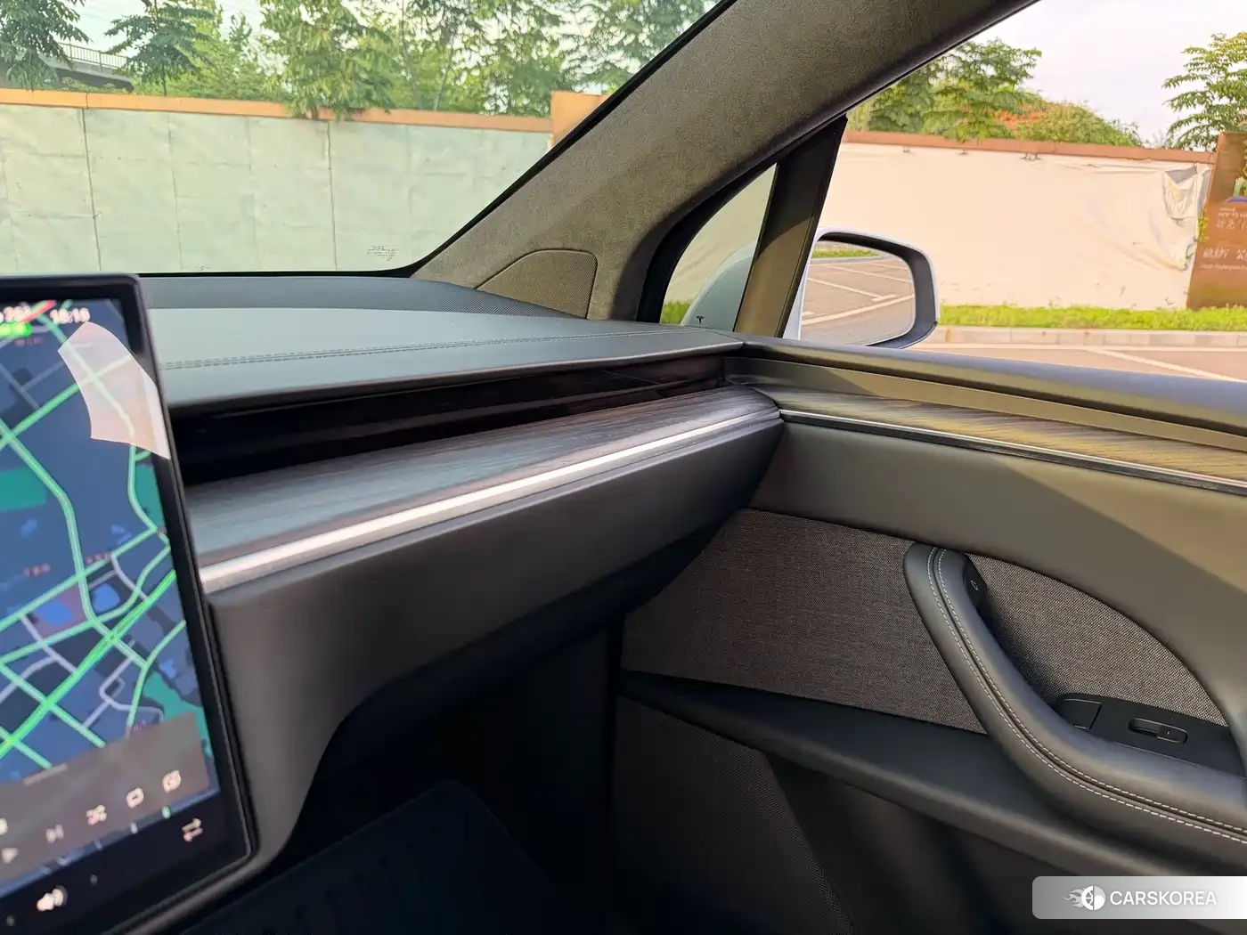 Tesla Model X id 4545634 из Китая 33