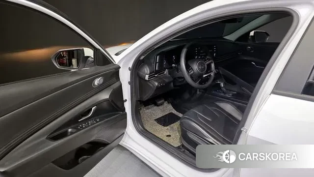 Hyundai Avante (CN7) id 3493607 из Кореи 20