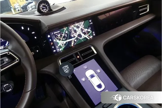 Porsche Taycan id 3745324 из Кореи 20