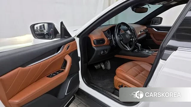 Maserati Levante id 3747972 из Кореи 20