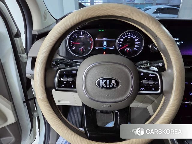 Kia Carnival 4th generation id 4366385 из Кореи 20