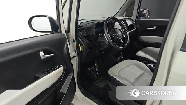 Kia The New Kia Ray EV id 4442321 из Кореи 31
