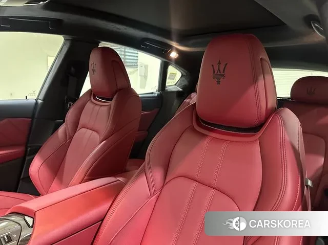 Maserati Levante id 3359811 из Кореи 19