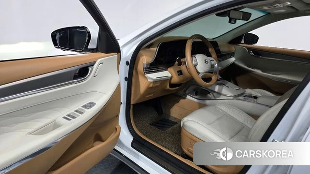 Hyundai The New Grandeur IG Hybrid id 4470655 из Кореи 31