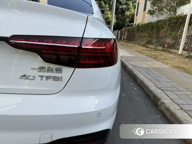 Audi A4L id 4301182 из Китая 21
