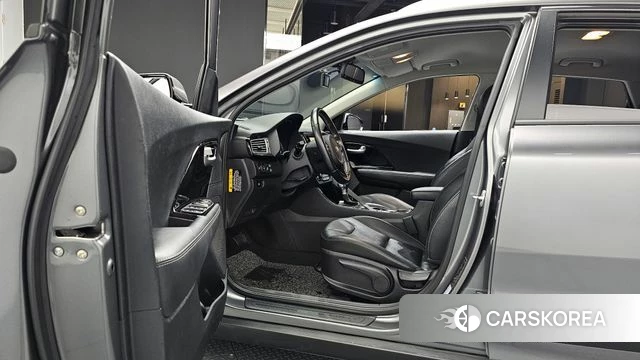 Kia Niro id 3821160 из Кореи 20