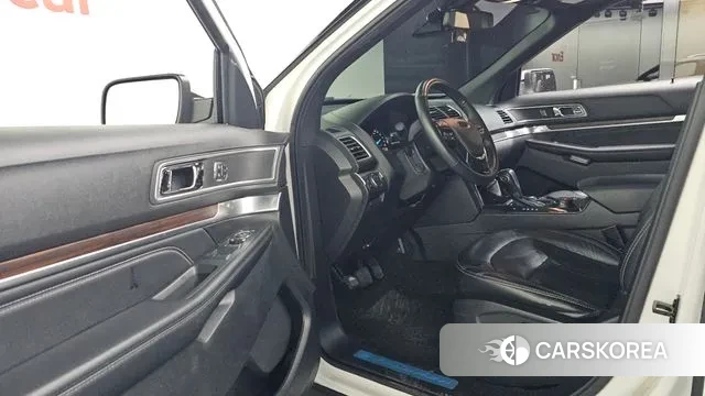 Ford Explorer id 3728684 из Кореи 20