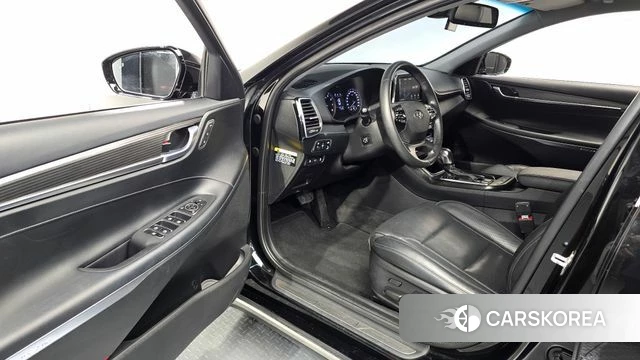 Hyundai Grandeur IG id 4520187 из Кореи 30
