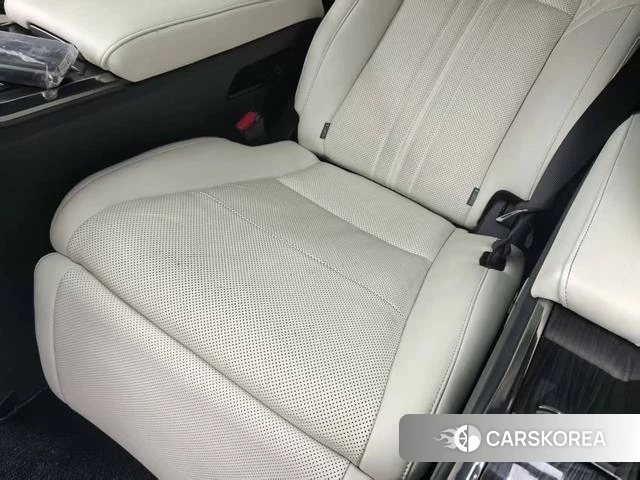 Lexus LM id 4348575 из Китая 11