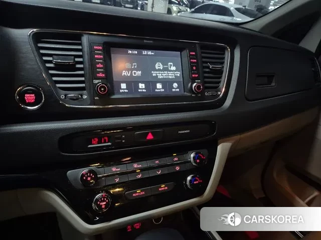 Kia The New Carnival id 3682211 из Кореи 20