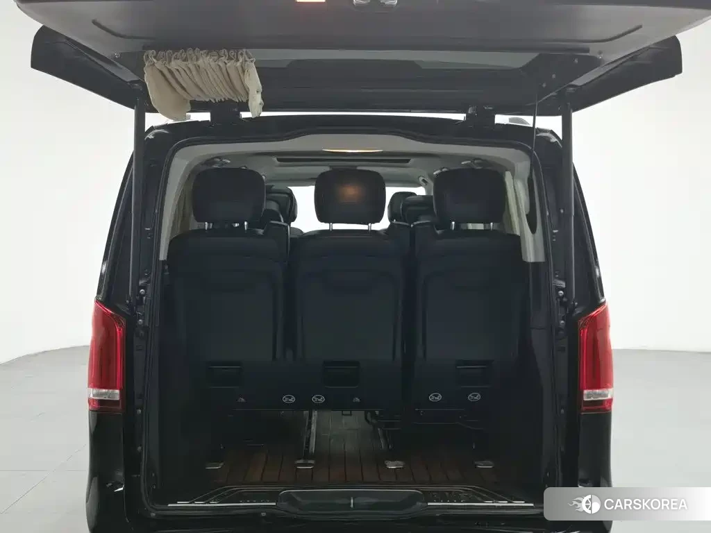 Mercedes-Benz V-Class id 4600924 из Китая 24