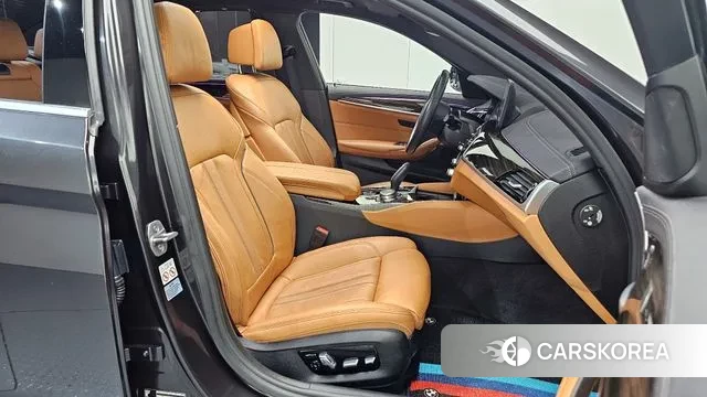 BMW 5 Series (G30) id 3007716 из Кореи 20