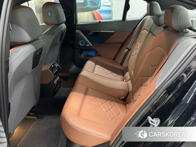 BMW i5 (G60) id 3595246 из Кореи 18