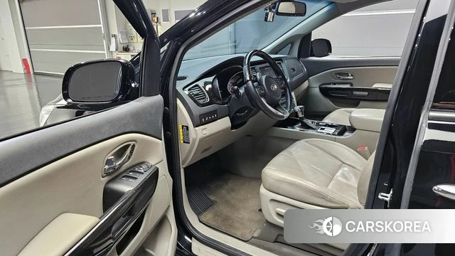 Kia The New Carnival id 3853492 из Кореи 20