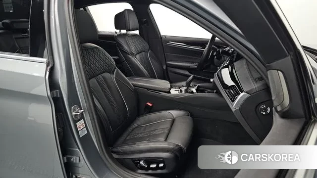 BMW 5 Series (G30) id 2959242 из Кореи 20