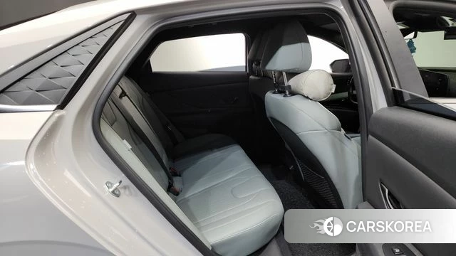 Hyundai The New Avante (CN7) id 4222898 из Кореи 36