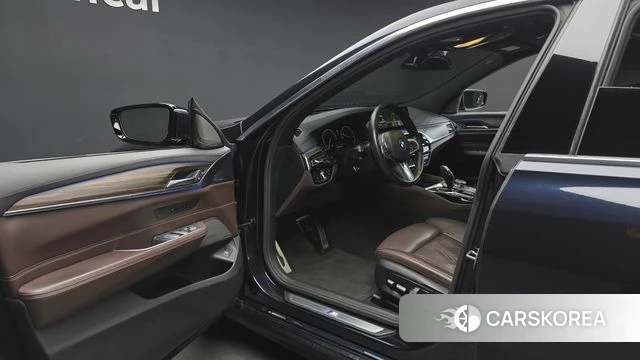 BMW 6 Series GT (G32) id 3886029 из Кореи 20