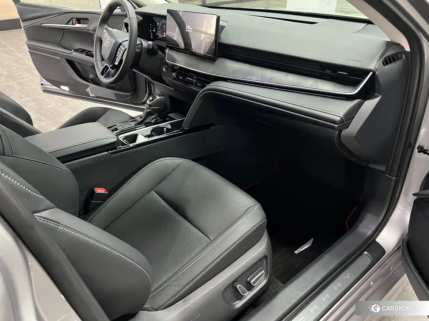 Toyota Camry id 4659876 из Китая 11