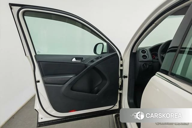 Volkswagen Tiguan id 4212570 из Китая 24