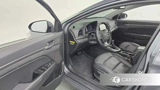 Hyundai Avante AD id 3418241 из Кореи 20