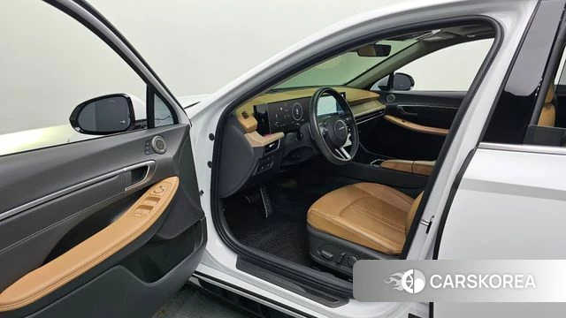 Hyundai Sonata D Edge Hybrid (DN8) id 4506099 из Кореи 38