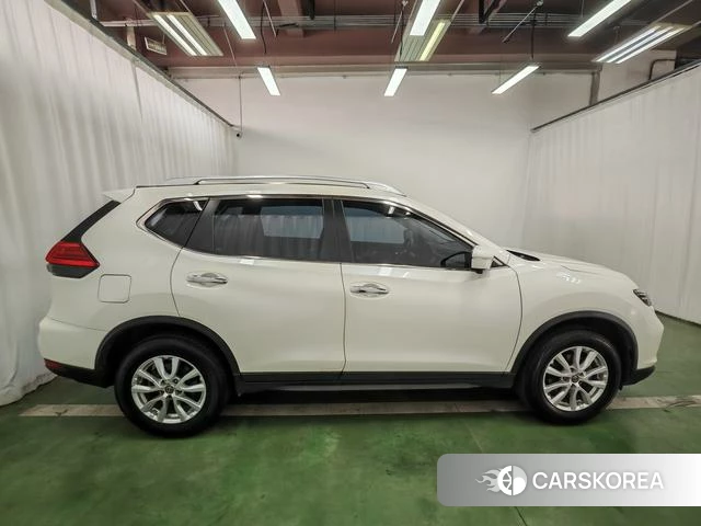 Nissan Qijun id 4219768 из Китая 20