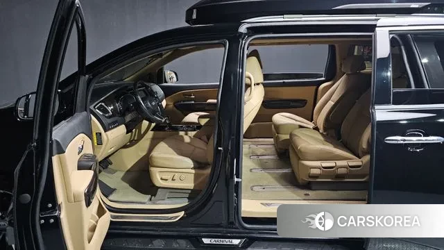 Kia The New Carnival id 3667028 из Кореи 20