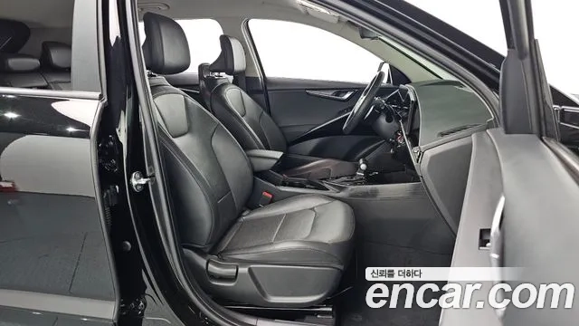 Kia Di Ol Nu Niro id 2920706 из Кореи 20