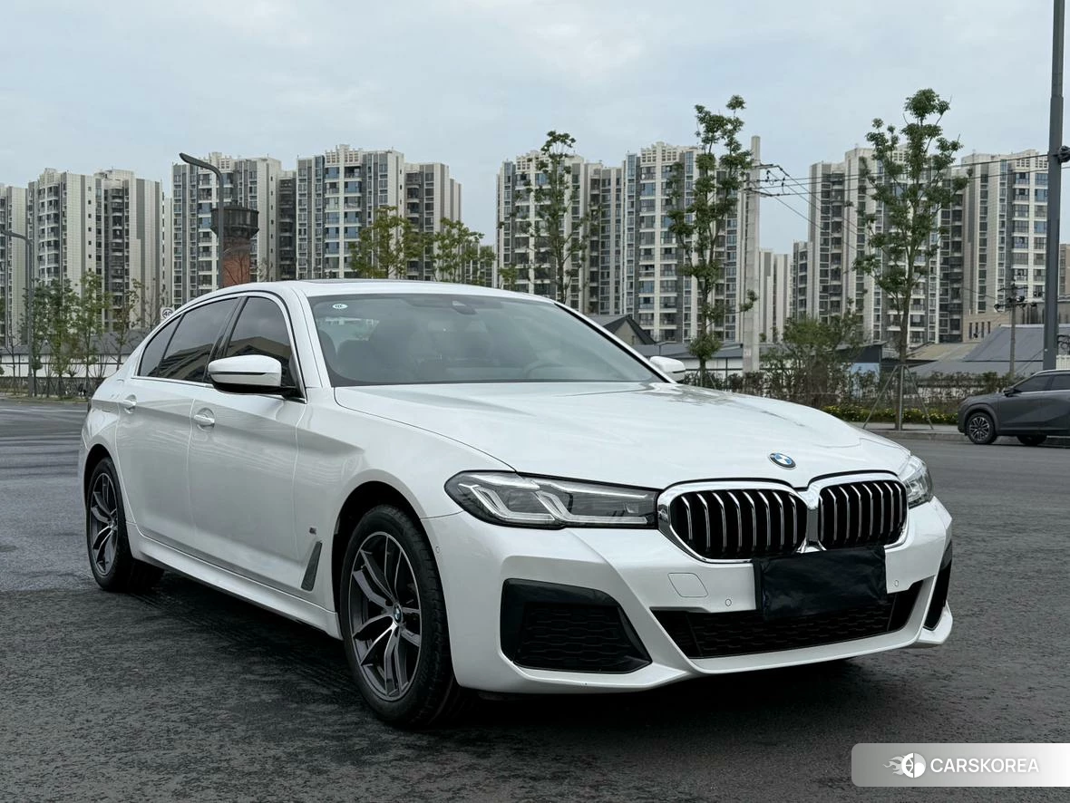 BMW 5 series id 4426732 из Китая 16