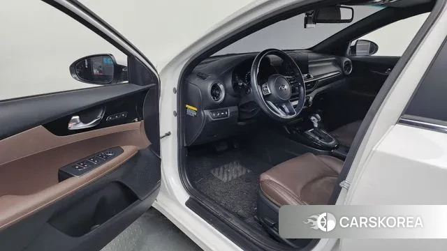 Kia Come New K3 id 3050700 из Кореи 20