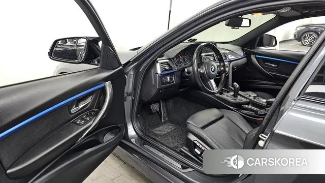 BMW 3 Series (F30) id 3692934 из Кореи 20