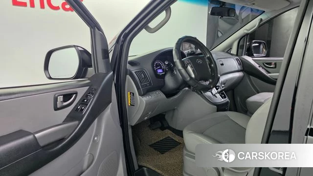 Hyundai The New Grand Starex id 4923994 из Кореи 32