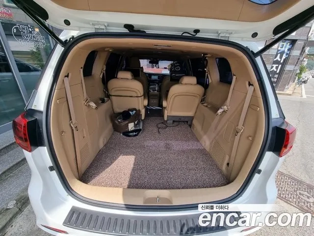 Kia The New Carnival id 2932321 из Кореи 20