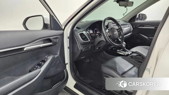 Kia Seltos id 4922861 из Кореи 31