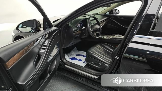 Genesis Electrified G80 (RG3) id 4697411 из Кореи 30