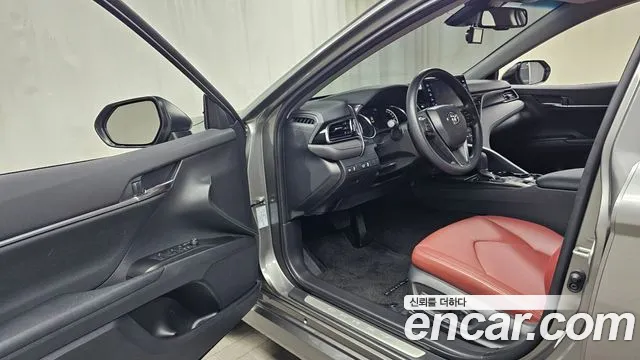 Toyota Camry (XV70) id 2717030 из Кореи 20