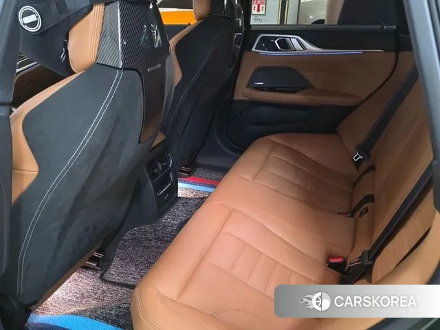 BMW i4 id 2910158 из Кореи 19